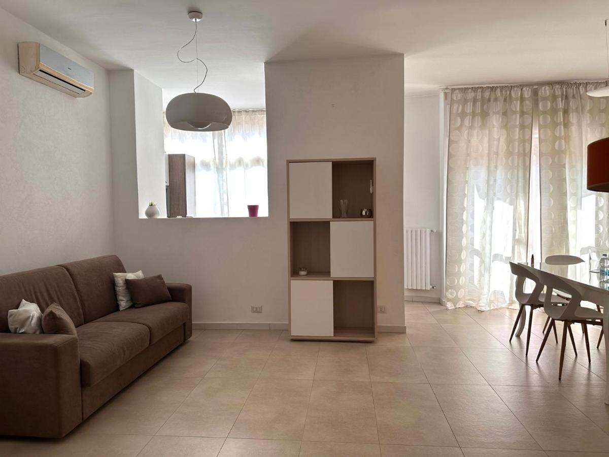 Kennedy38 Apartment Bari Bagian luar foto