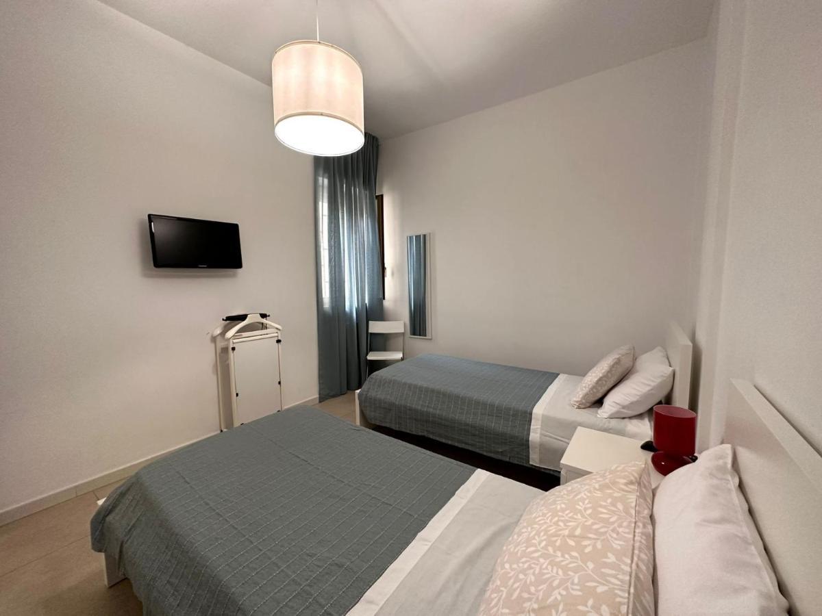 Kennedy38 Apartment Bari Bagian luar foto