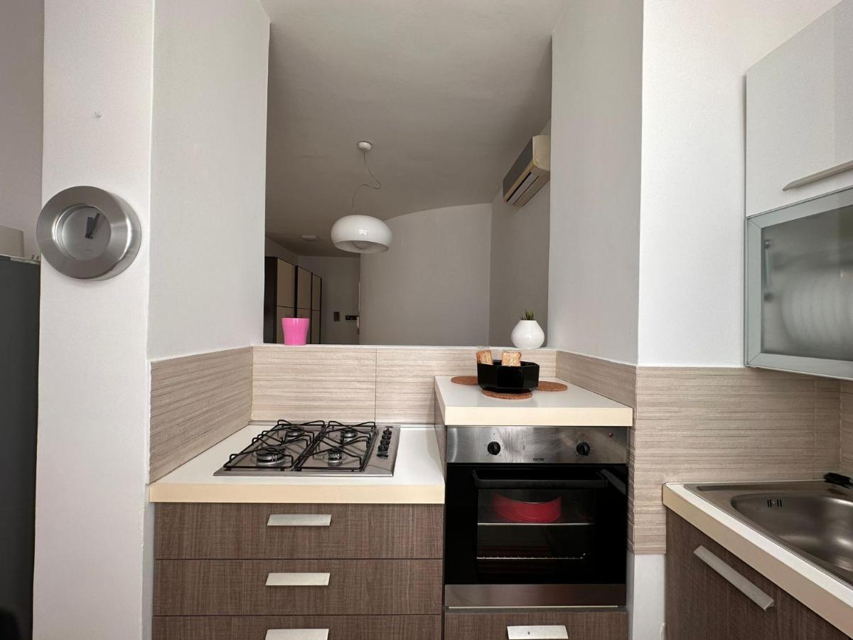 Kennedy38 Apartment Bari Bagian luar foto